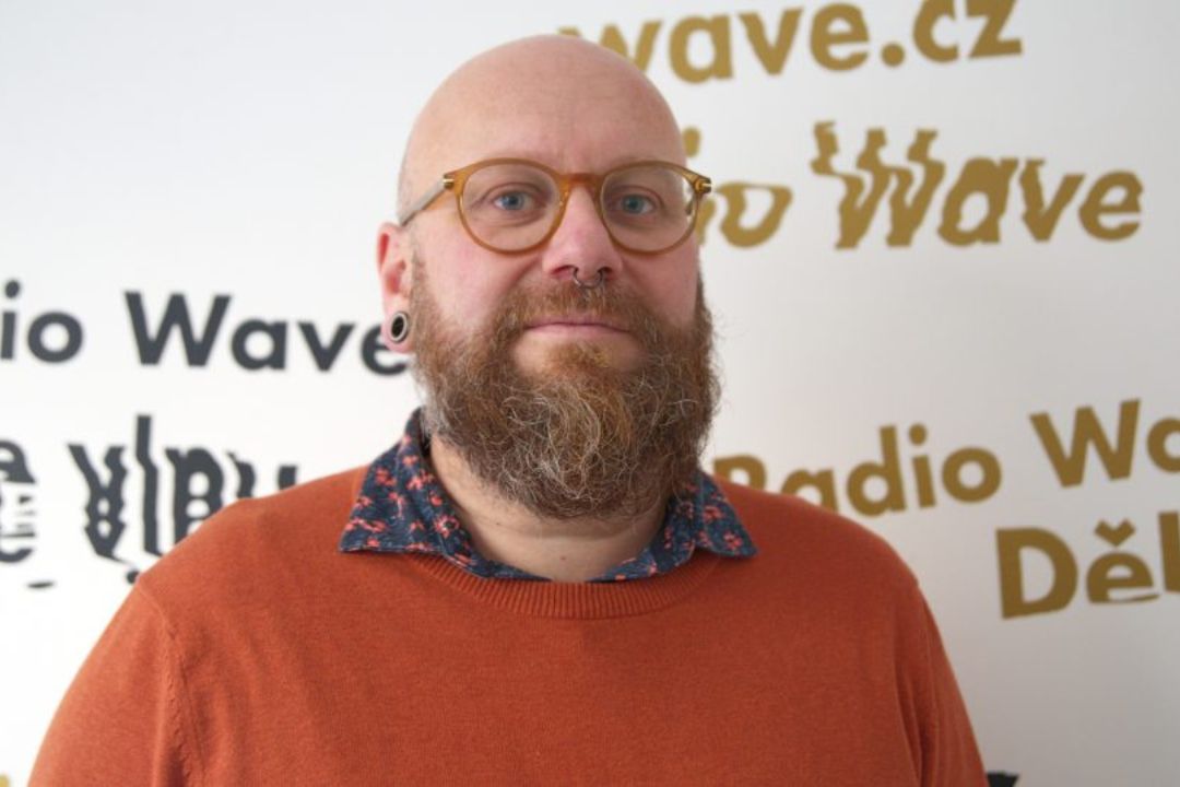 ČRo Radio Wave | S psychiatrem Filipem Tylšem o probíhající klinické studii s LSD