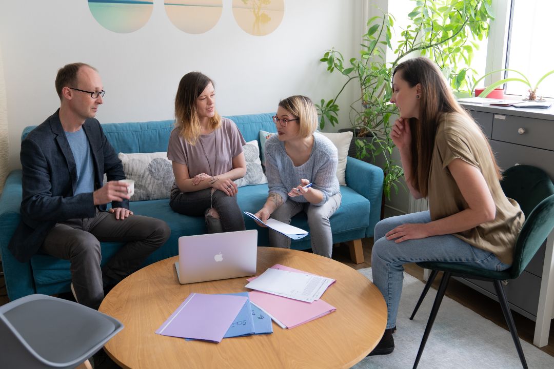 Back Office a HR Specialist