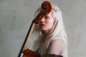 HROT | Cellistka Terezie Kovalová o psychedeliky asistované terapii a cestě z vyhoření